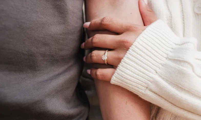 „Nu mai pot să te port în spate”: Povestea unei despărțiri tăcute