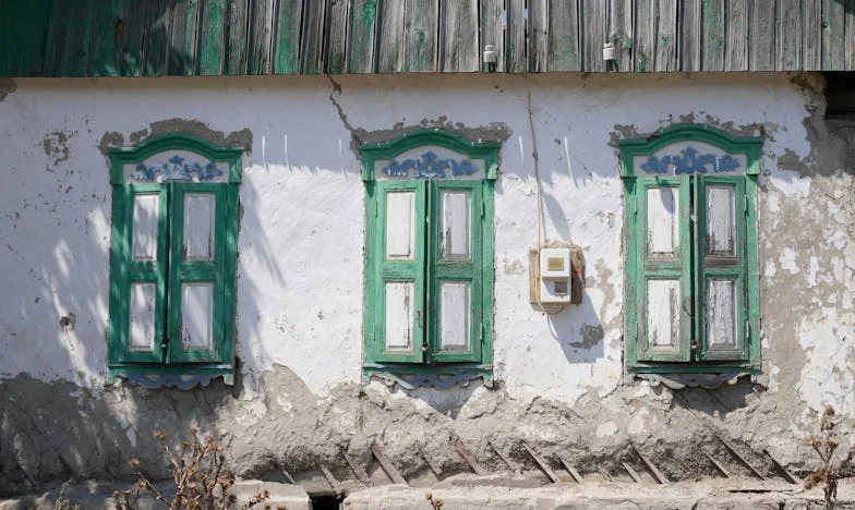 „Asta nu e cantină, Ilinca!” – Cum a devenit frigiderul meu bufetul cartierului și când am spus „ajunge”