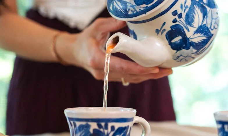 Grădina pe care n-am vrut-o niciodată: Cum am ajuns mamă pentru copiii fratelui meu și ce a însemnat asta pentru familia mea