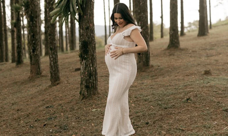 Umbra dintre noi: Povestea unei mame și a fiului ei