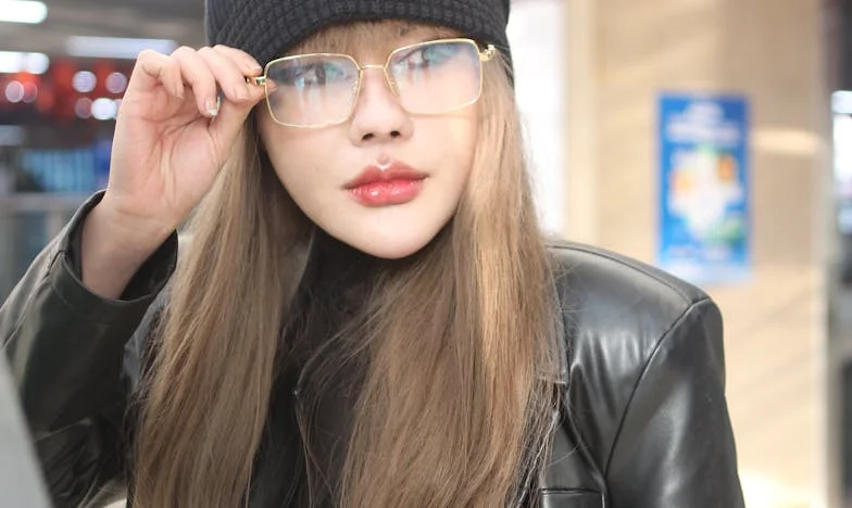 Ușa Închisă: Povestea Mariei, Mama Care Nu Mai Are Loc