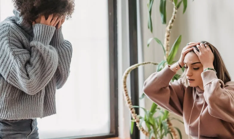 Fugi, cât încă poți – Povestea mea despre violența domestică