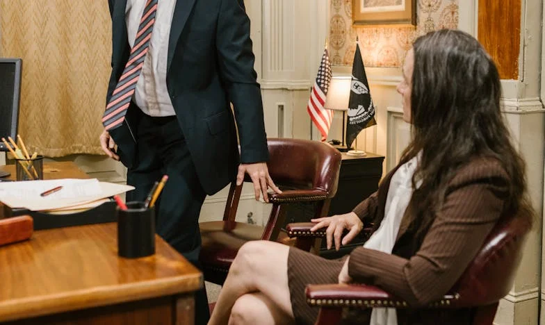 Între datorie și libertate: povestea unei alegeri imposibile