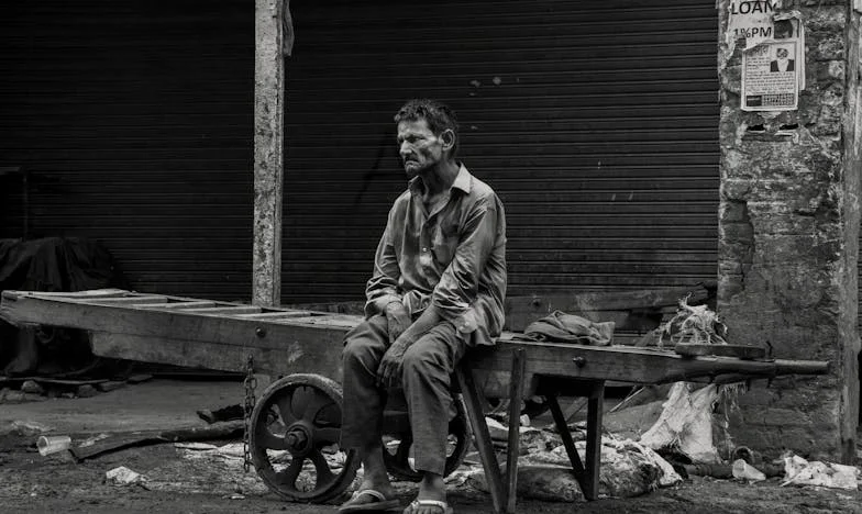 „Nu ai nevoie de ajutor? Atunci mă duc!” – Povestea unei proaspete mame între așteptări și realitate