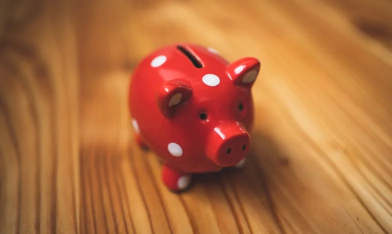 „Nu vreau să ai grijă de copilul meu”: Povestea unei bunici respinse