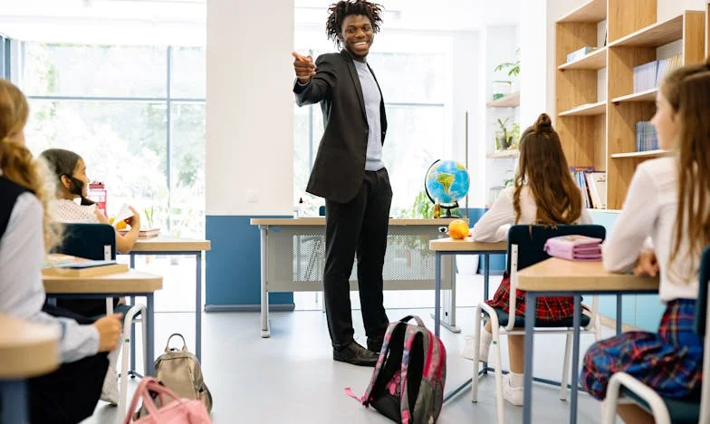 „Nu vreau să-l cunosc pe tata!” – Povestea unei mame între două iubiri și un fiu care nu iartă