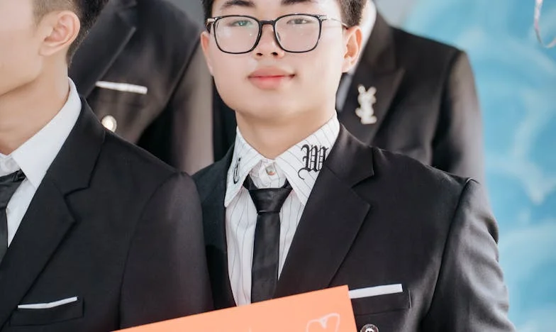 Când prietenia doare: O poveste despre gelozie, divorț și întrebări care dor