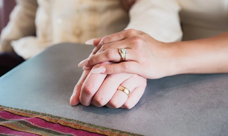 Între Datorie și Vis: Povestea unei Alegeri Imposibile