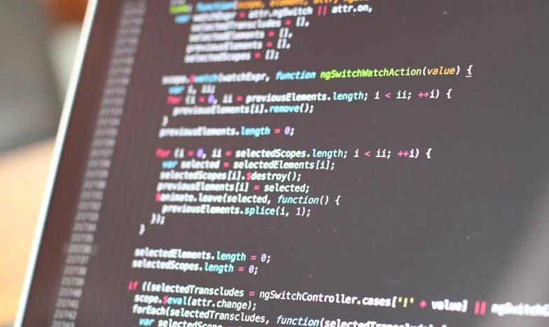 Între pereți și șoapte: Refugiul meu în credință