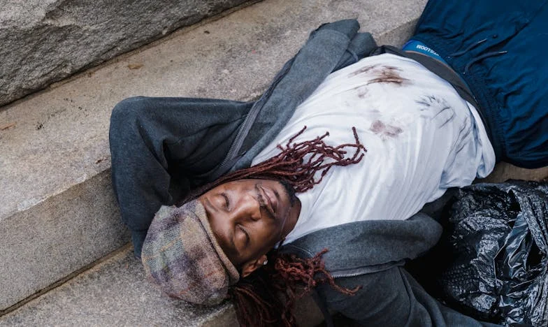 Între Tăcere și Furtună: Drumul Meu Spre Împăcare cu Nora Mea