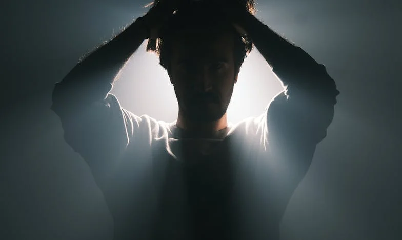 O clipă de neatenție: Cum vecina mea m-a salvat de propria familie