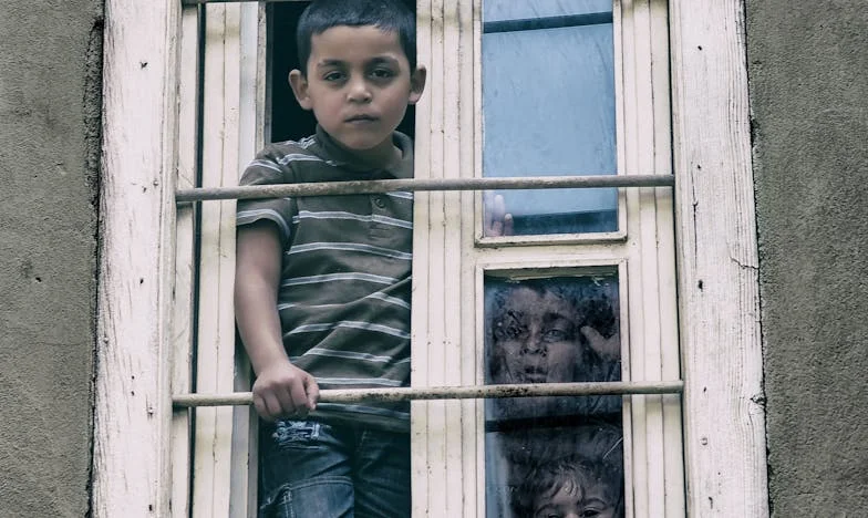 Fiica mea îmi trimite bani în fiecare lună: „Te rog, mamă, nu-i spune lui Doru”