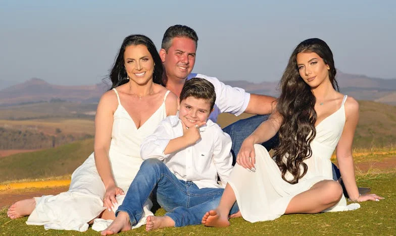 La capătul puterilor: Când mama nu mai poate rămâne acasă