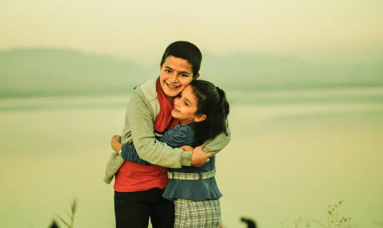 „Mamă, dă-mi cheile de la apartament. Din cauza ta, Alina vine târziu acasă, aproape că nu-mi mai văd soția” – O poveste despre granițele invizibile dintre generații