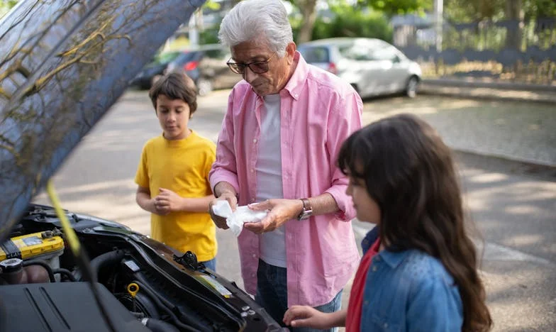 Palačinke la patru dimineața – Ce am găsit la ușa fiului meu mi-a sfâșiat inima