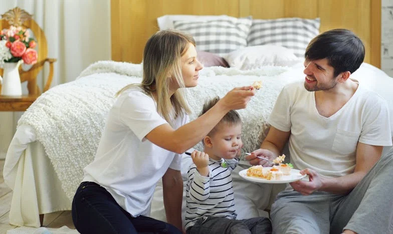Ajutor! Fratele meu vrea bani pentru nuntă și ne distruge familia