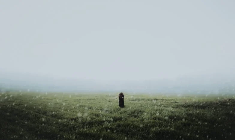 De ce nu mai vine bunica? Povestea unei mame care luptă cu tăcerea soacrei