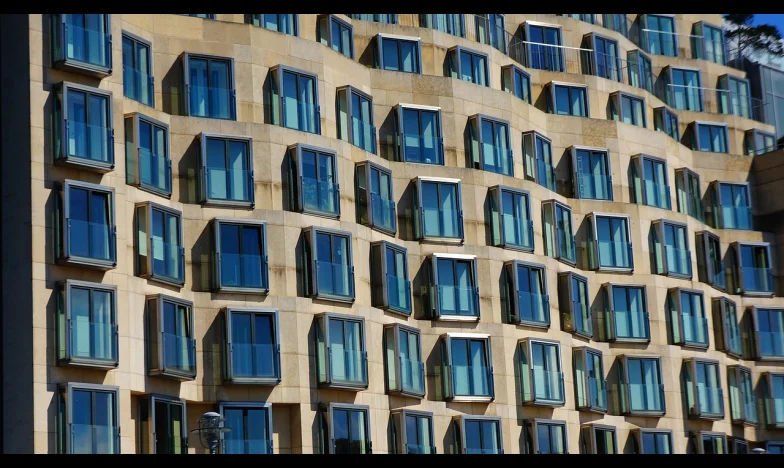 Mărturisirea de la ora 17:30 – Adevărul din spatele ușilor bisericii