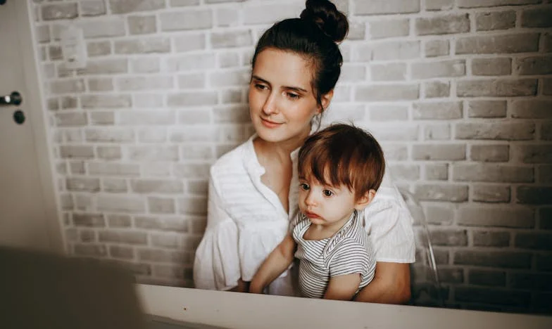 Doar Uită. Sau Nu? Povestea unei Ierni Fără Sfârșit