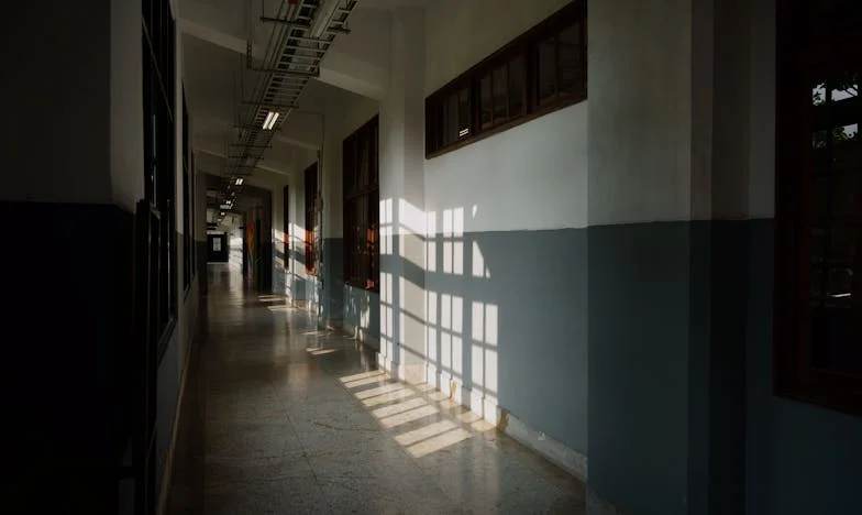 Czy matczyna miłość może być zbyt wielka? Historia o synu, który nigdy nie dorósł