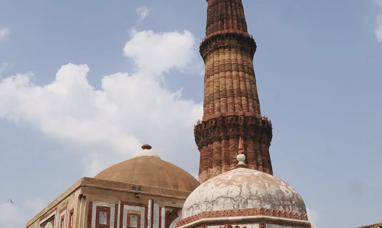 Podzielone szczęście: dramat zerwanych więzi