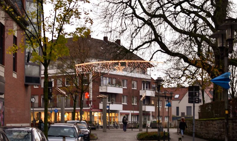 Cienie przeszłości: opowieść o miłości i przebaczeniu