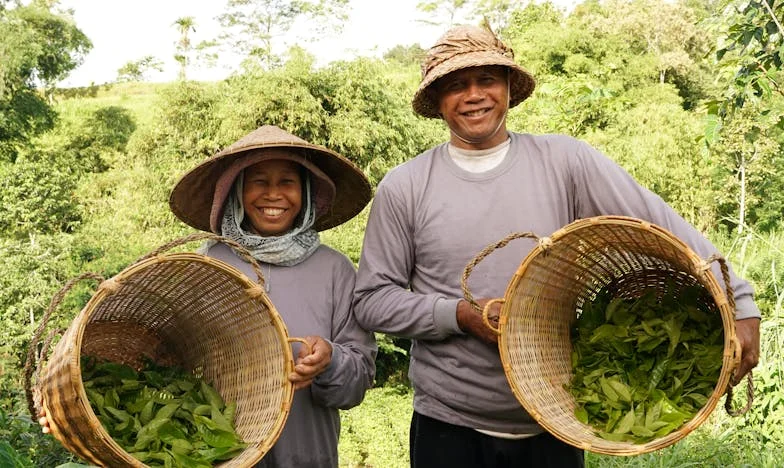 Kilka godzin po porodzie odkryłam, że mój mąż prowadzi podwójne życie. Czy można się podnieść po takiej zdradzie?