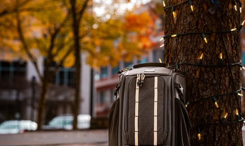 „Zawsze byłaś tą silną” – opowieść o siostrzanej miłości, która boli