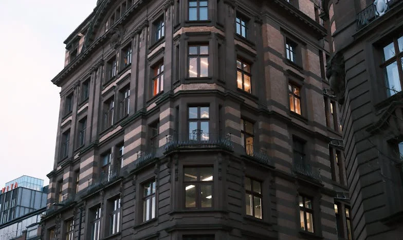 Napisałam do swojej pierwszej miłości po latach. Jedno zdanie w odpowiedzi przewróciło moje życie do góry nogami.