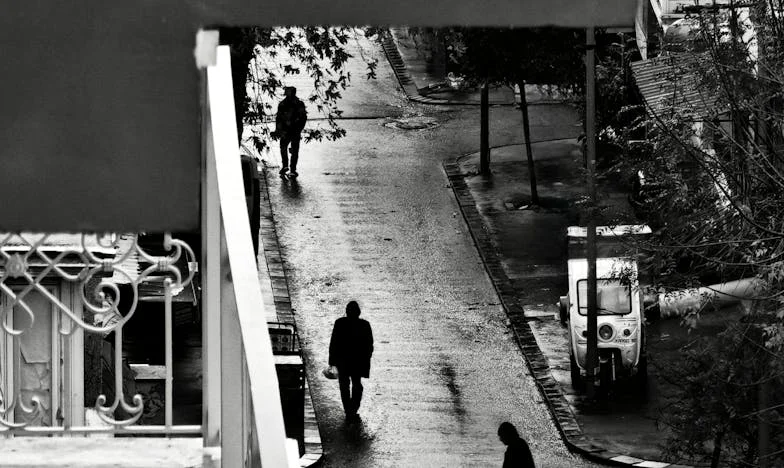 "Pieniądze już nie są moje: Moja walka o własne życie w polskiej rodzinie"