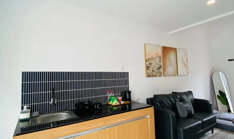 Wsparcie czy ukryte zamiary? Prawda o pomocy teściowej