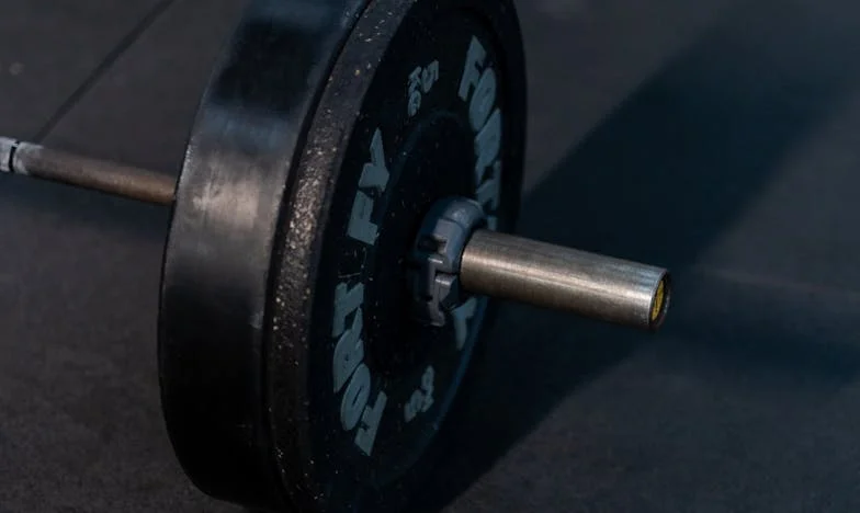 Zastawa, której nigdy nie dostałam – historia o rodzinnych ranach