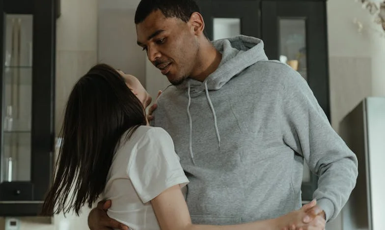 „Czy jestem tylko bankomatem?” – Moja walka o siebie po latach poświęceń dla rodziny