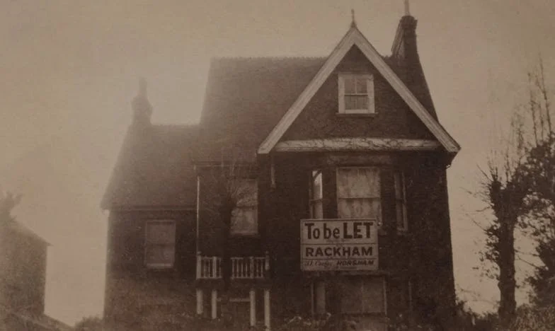 Między ciszą a krzykiem: Opowieść z Zielonej Doliny