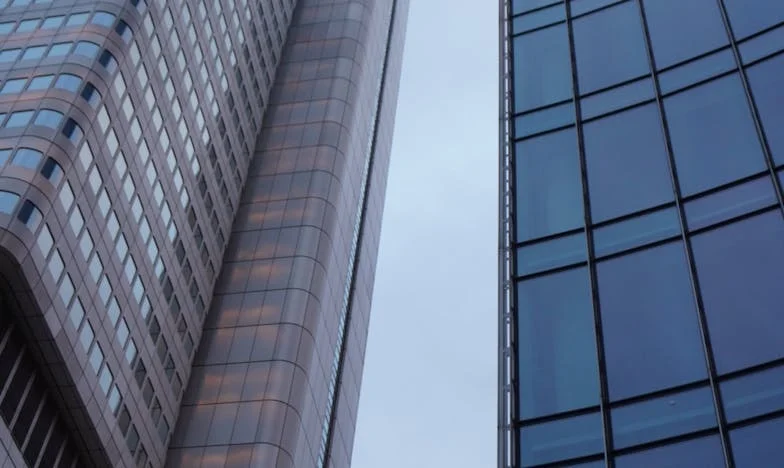 Między Przyjaźnią a Macierzyństwem: Historia, Która Zmieniła Wszystko