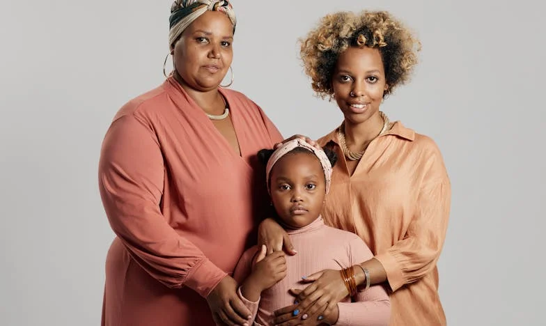 „Przyjechałem tu odpocząć na wakacje, a nie pracować w ogrodzie!” – historia babci, która musiała wybrać między własnym spokojem a rodziną