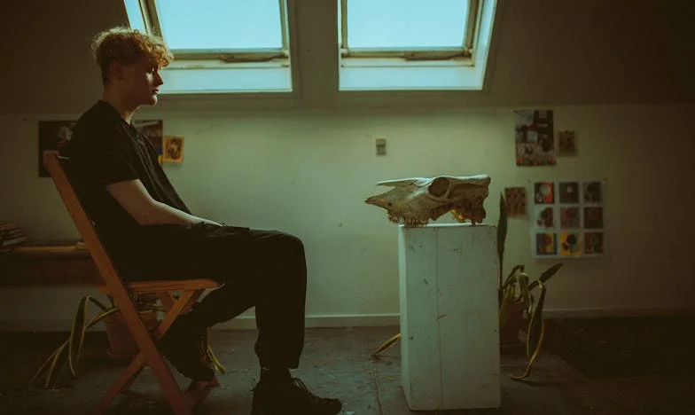 Telefon, który rozdarł ciszę: Historia Magdy i tajemnic jej rodziny