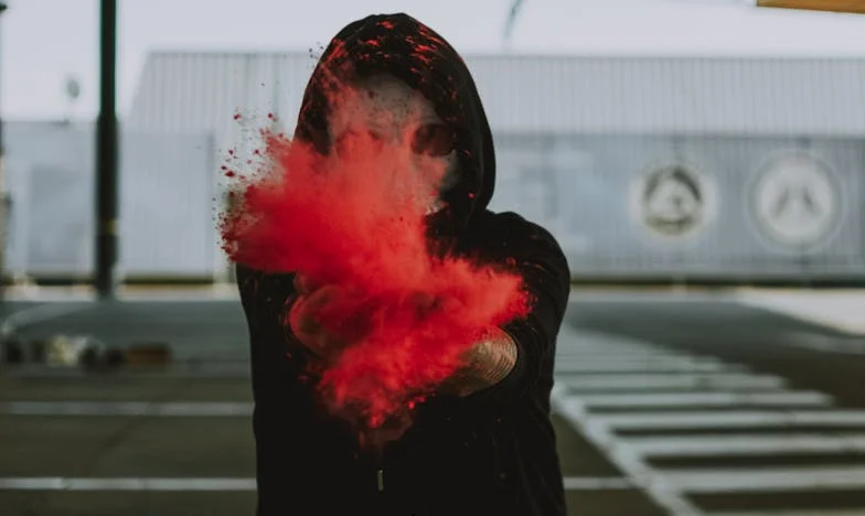 Zerwane więzy: Jak uwolniłam się spod wpływu matki i uratowałam swoje małżeństwo