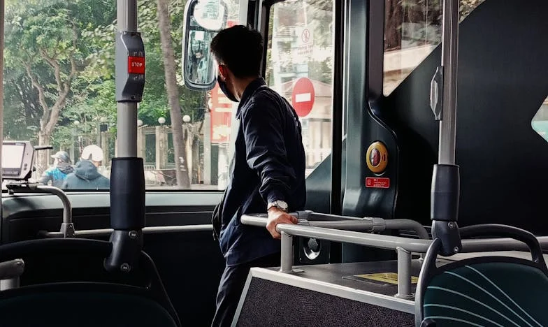 „Nie będę sadzić za dużo. Wiem, że mnie nie zostawisz. Sumienie ci nie pozwoli być leniwym” – Historia o ogrodzie, który podzielił rodzinę