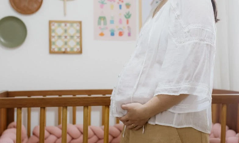 Oddałam synowi połowę domu, a teraz słyszę, że przeszkadzam mu w życiu. Czy naprawdę matka może stać się ciężarem?