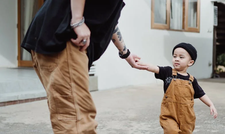 Po dziesięciu latach ojciec mojego syna wraca do naszego życia. Czy mogę mu zaufać?