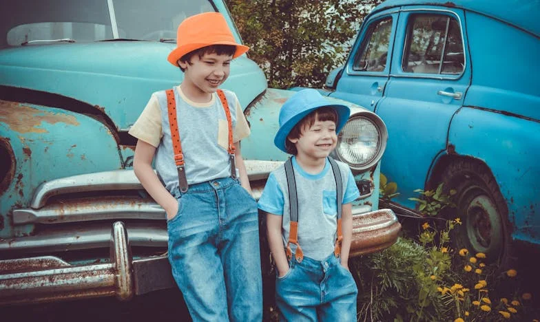 Zerwali moją sukienkę przed dwustu osobami, nazywając mnie łowczynią posagów. Nie wiedzieli, kim naprawdę jestem...