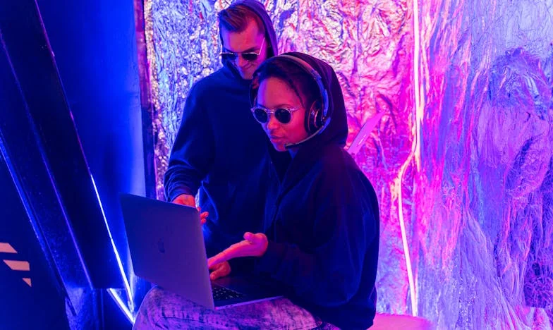 Dzień, który zmienił wszystko: Historia sekretów i deszczu w Warszawie