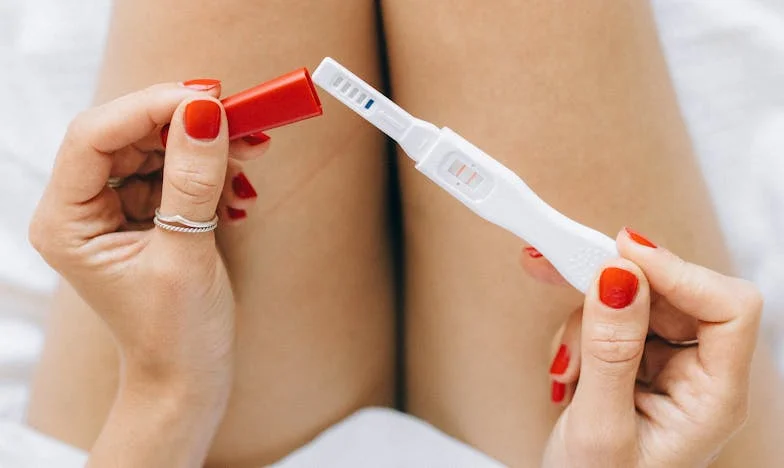 Niewidzialna wśród swoich: Historia Magdy z podwarszawskiej wsi