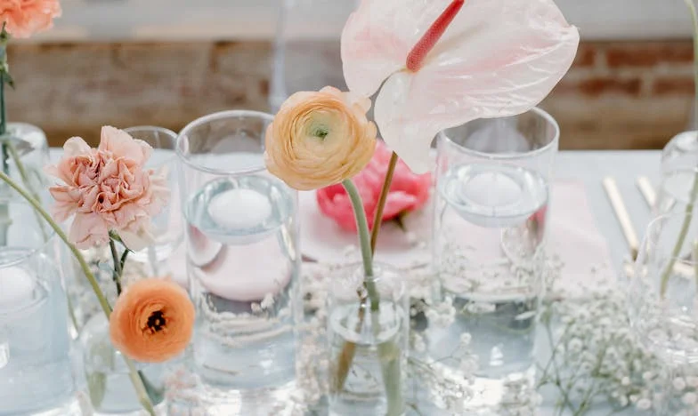 Pięć lat temu pożyczyliśmy teściom dużą sumę. „Darujmy im dług” – mówi mój mąż