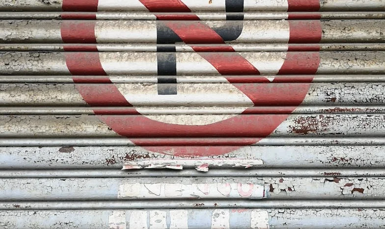 Pod Jednym Dachem: Gdy Teściowa Staje Się Ocaleniem