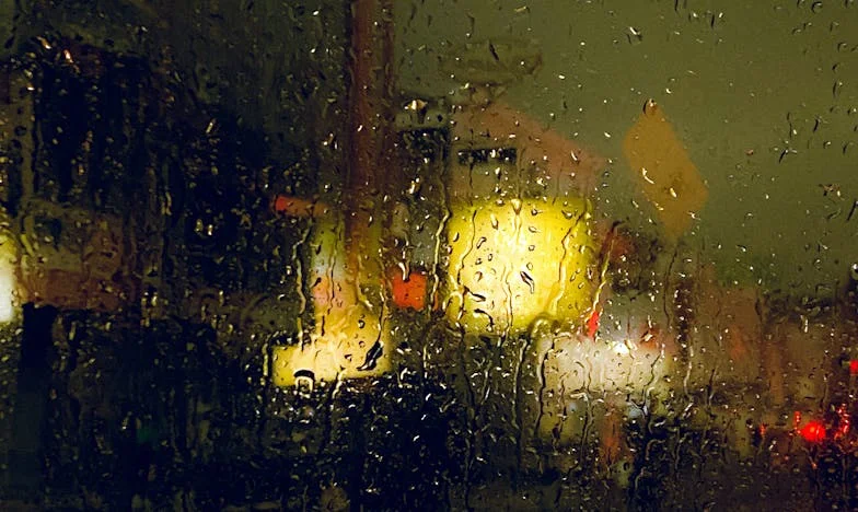 Sekret zamka do lodówki – Walka o przetrwanie w warszawskim mieszkaniu