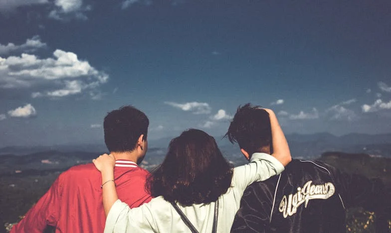 Wtedy Teściowa Powiedziała: "To Co, Umawiamy Się? Bierzesz Kredyt." Wszyscy Mnie Zignorowali: Spakowałam Walizki i Wróciłam do Mamy