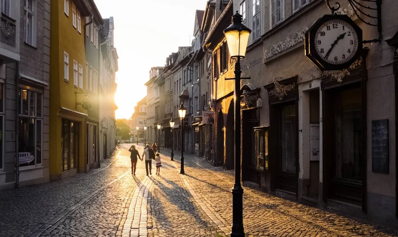 Kamień w pudełku: Co mój ojciec ukrywał przed nami przez dekady