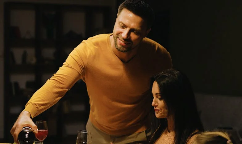 Mąż wyjechał w delegację i nie wrócił. Prawda okazała się straszniejsza niż myślałam...